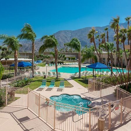 Days Inn By Wyndham Palm Springs Exterior photo